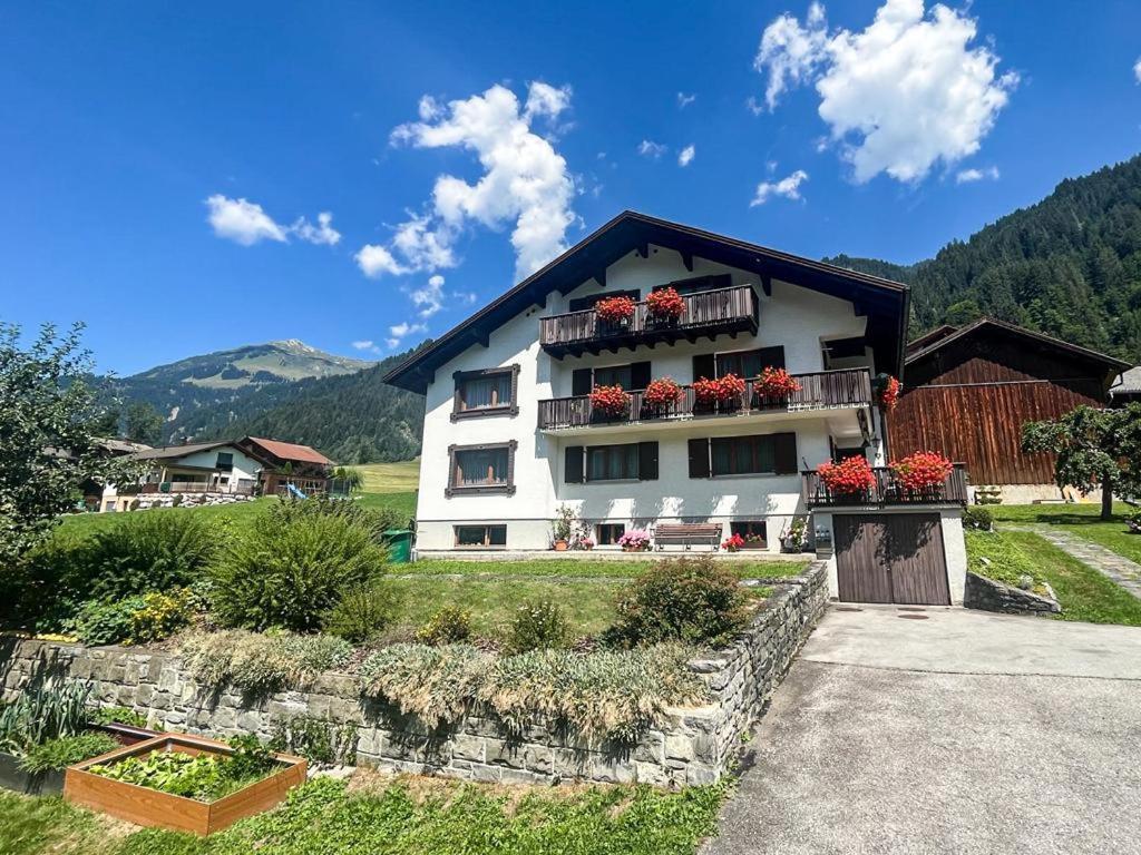 Haus Netzer Elisabeth Apartment Sankt Gallenkirch Exterior photo